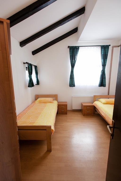 Apartment Licka Vodenica Josipdol Room photo